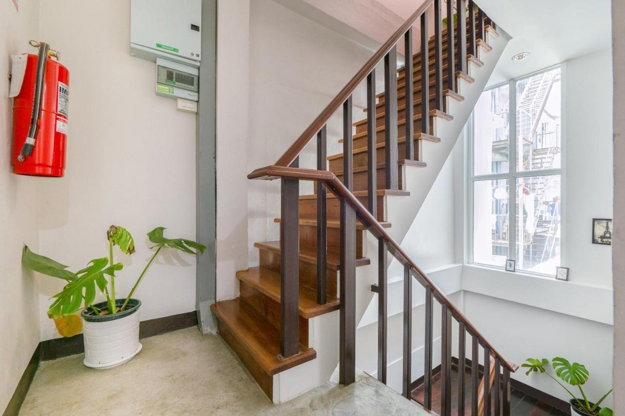 Oyo 969 Lida 1946 Hostel Μπανγκόκ Εξωτερικό φωτογραφία
